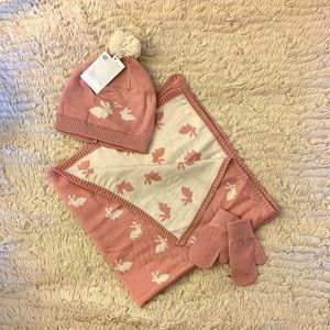 3 piece set blanket/hat/mittens